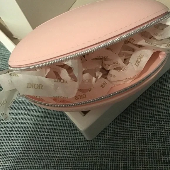 Dior Soft Pink Women's Make up Pouch.Brand New With box - Picture 6 of 7